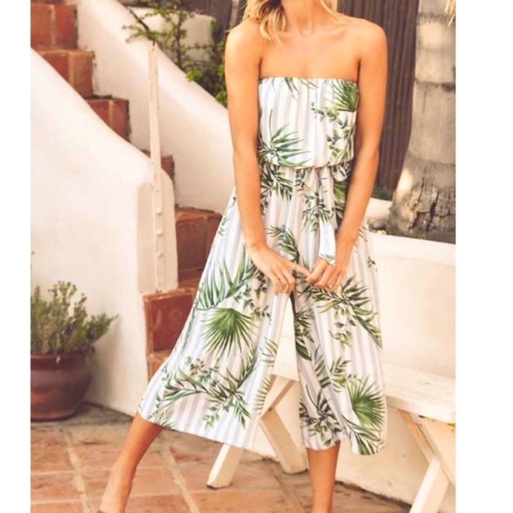 Dress forum tube top striped jumpsuit - Size small